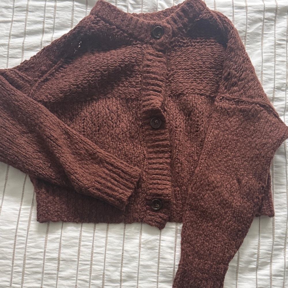 Everlane cropped knit cardigan